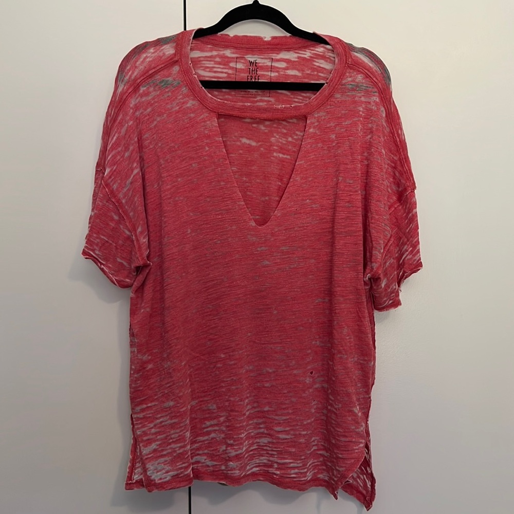 Free People / We the Free - Pink Distressed Keyhole Tee